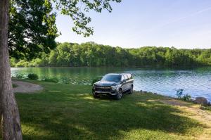 Chevrolet Suburban Z71 2020 года 
